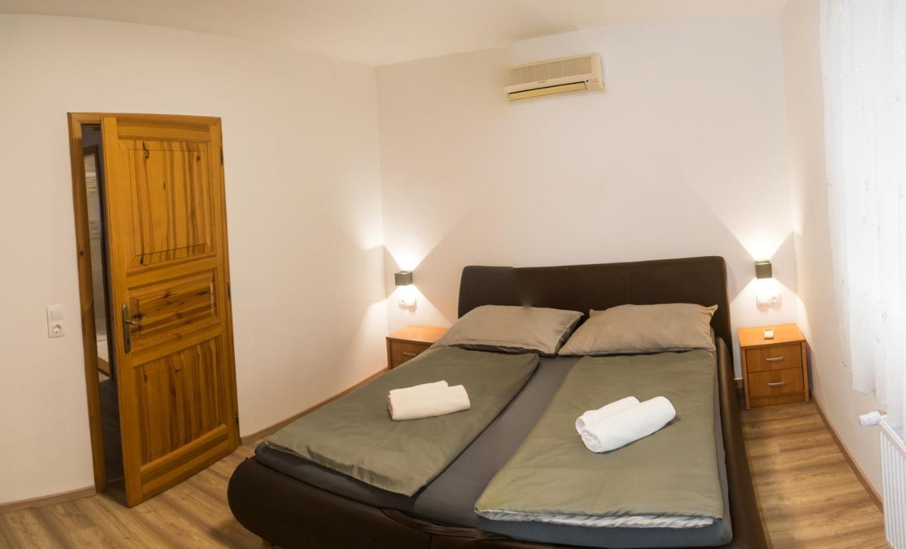 Oazis Apartman Keszthely Exteriér fotografie