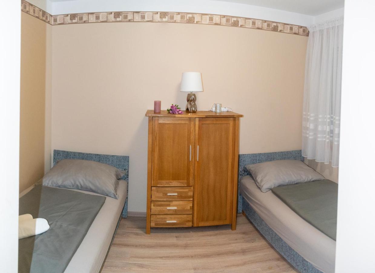 Oazis Apartman Keszthely Exteriér fotografie
