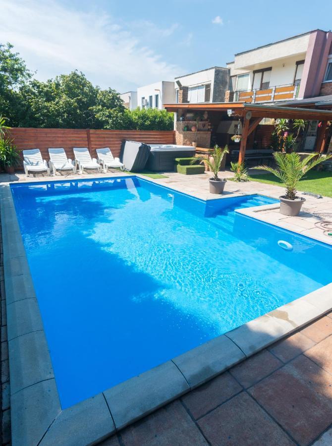 Oazis Apartman Keszthely Exteriér fotografie